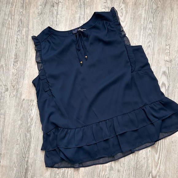 NWT Kaari Blue Women's Navy Blue Ruffle Sleeveless Keyhole Tie Lined Top XL - Picture 3 of 7